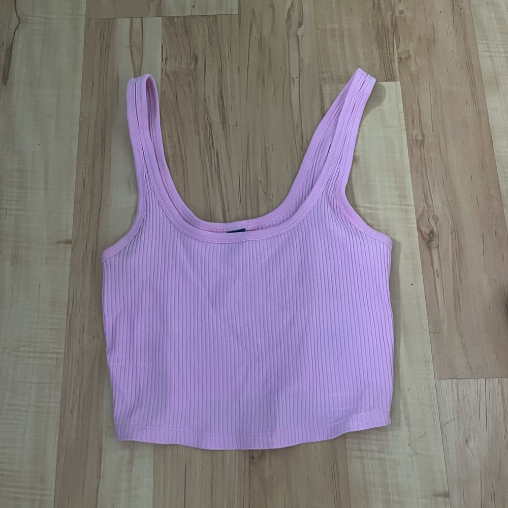 Old Navy size small pink ribbed cropped tank top